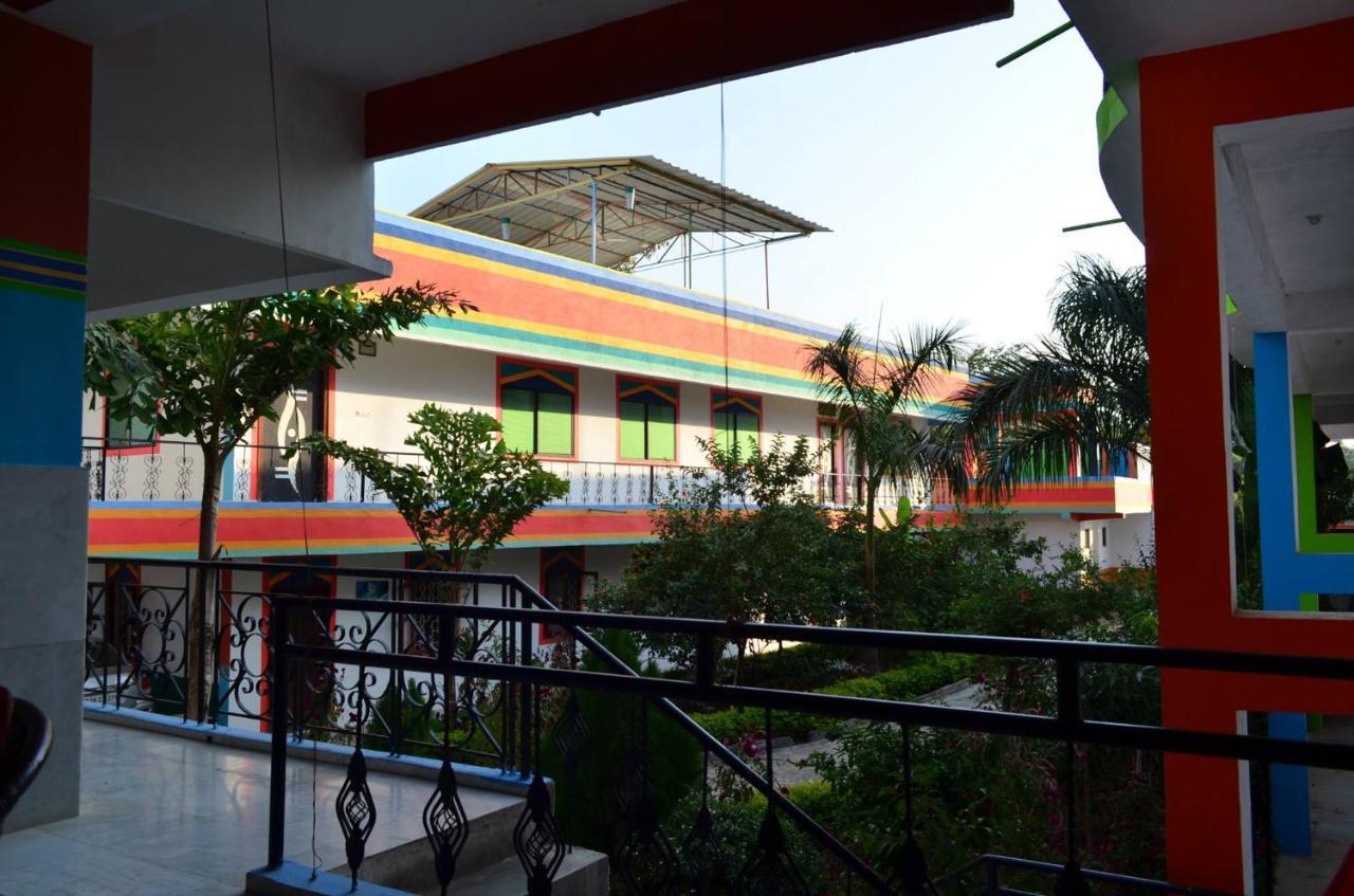 Hotel Harmony Khajuraho Luaran gambar