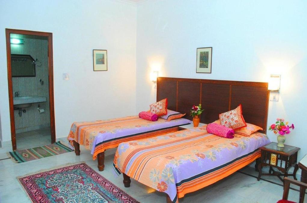 Hotel Harmony Khajuraho Luaran gambar