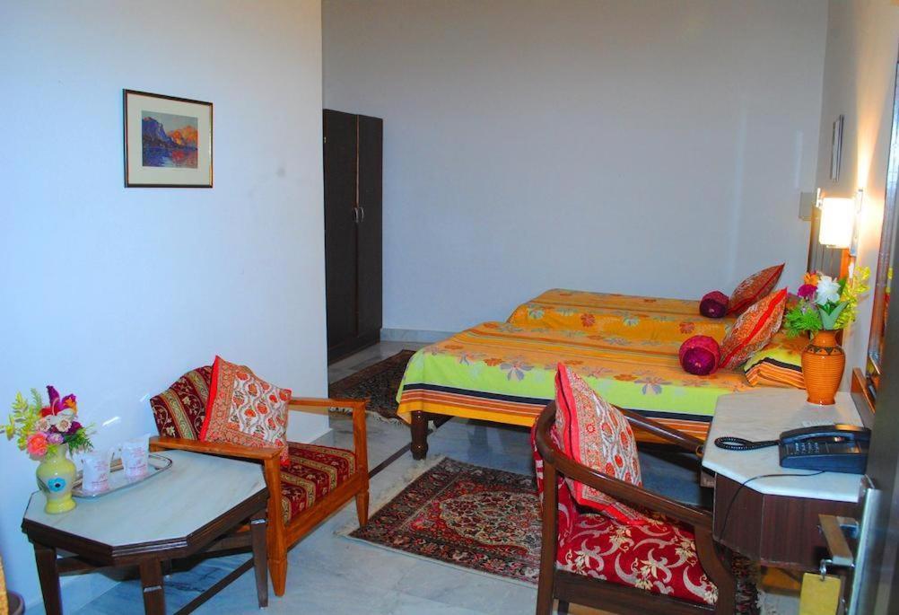 Hotel Harmony Khajuraho Luaran gambar