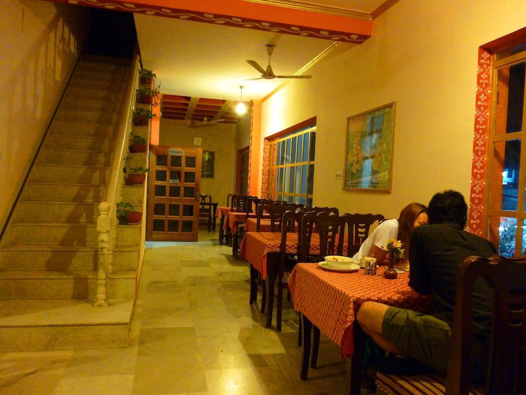 Hotel Harmony Khajuraho Luaran gambar